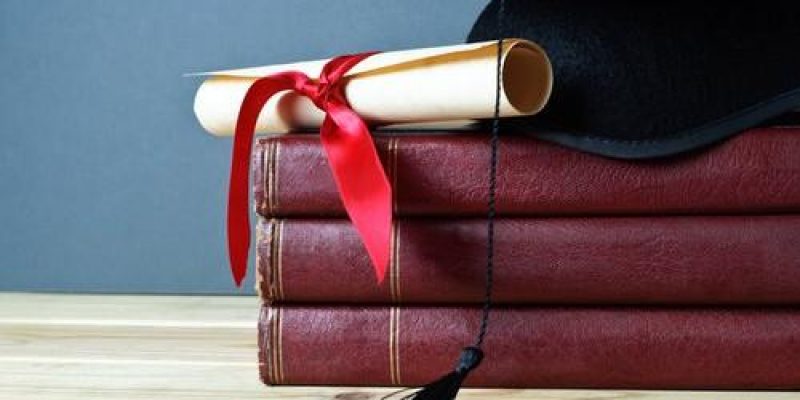 آگهی دفاع پایاننامه کارشناسیارشد و دکتری